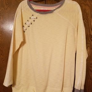 Maurices top plus sz 2